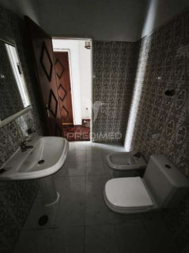 Apartamento t2 | excelente localização e versatilidade | agualva - cacém