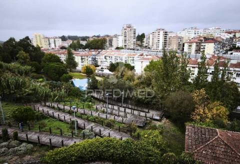 Apartamento t2 | excelente localização e versatilidade | agualva - cacém