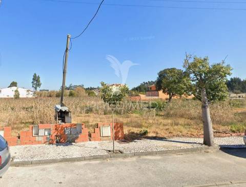 Terreno para construção de moradia