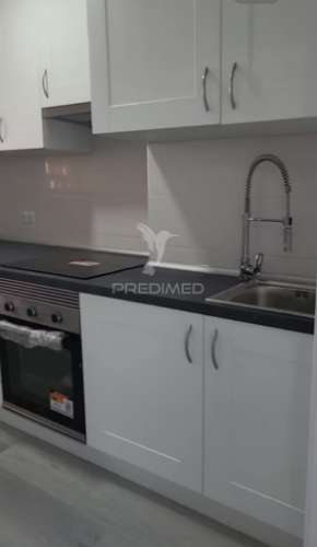 Apartamento t2 renovado – pontinha