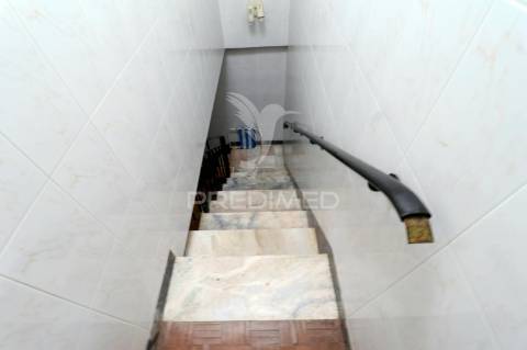 Moradia t3 na baixa da cidade de olhão