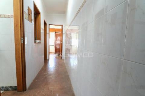 Moradia t3 na baixa da cidade de olhão