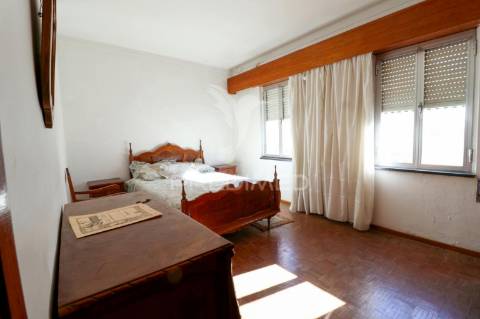 Moradia t3 na baixa da cidade de olhão