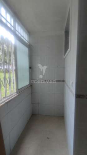 Em remodelação, apartamento t2, benfica, lisboa.