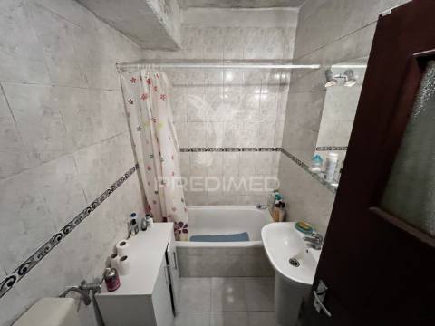 Apartamento t1+1 no res chao em olhao