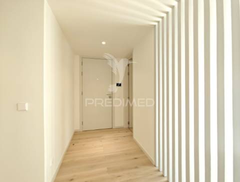 Apartamento t3 novo em parque das nações