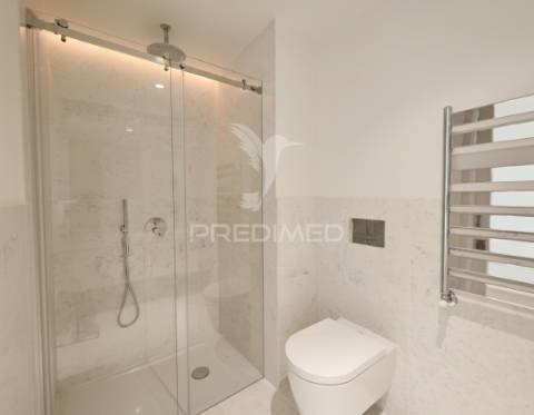 Apartamento t3 novo em parque das nações