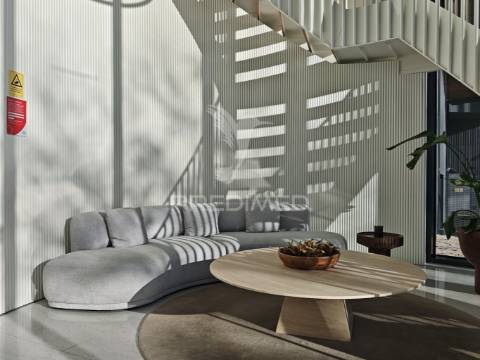 Apartamento t3 novo em parque das nações