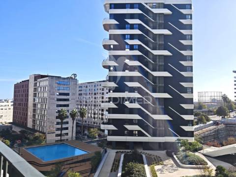 Apartamento t3 novo em parque das nações