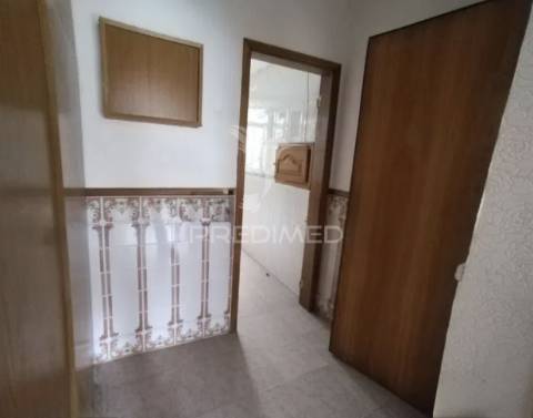 Oportunidade única! t2 luminoso e central em benfica