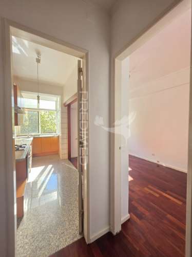 Apartamento t2+1 situado em santa clara, lisboa