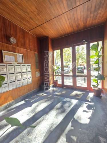 Apartamento t2+1 situado em santa clara, lisboa