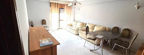 Apartamento com elevador