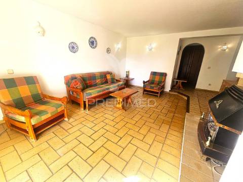 Excelente moradia t2 em condominio privado - salgados