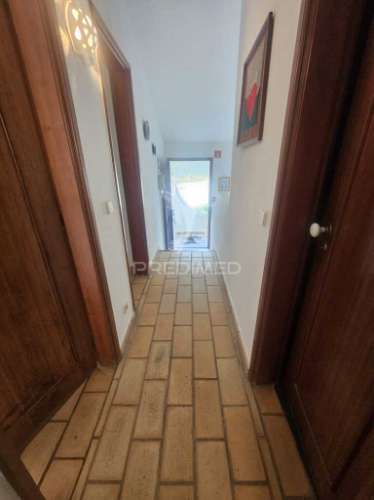 Excelente moradia t2 em condominio privado - salgados