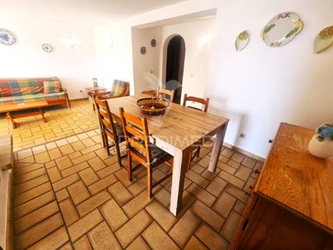 Excelente moradia t2 em condominio privado - salgados