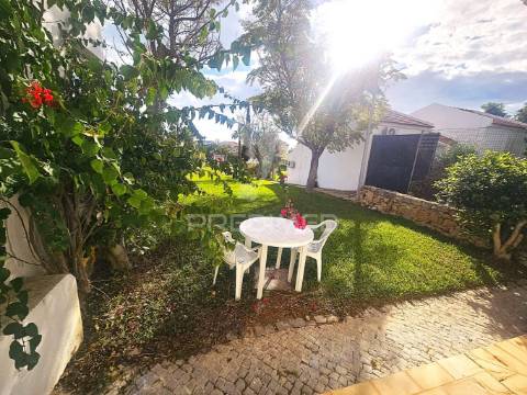 Excelente moradia t2 em condominio privado - salgados