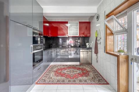 Apartamento t2 em baguim do monte junto ao metro