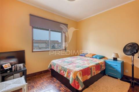 Apartamento t2 em baguim do monte junto ao metro