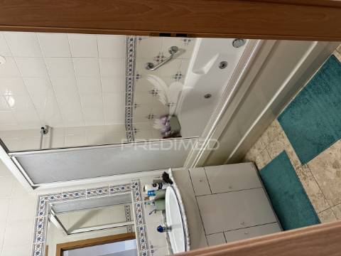 Apartamento t0 para arrendamento ao ano em condomínio privado!