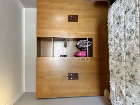 Apartamento t0 para arrendamento ao ano em condomínio privado!