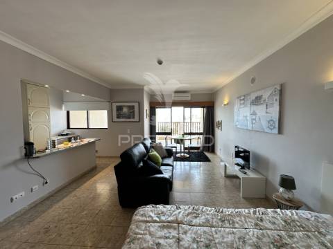 Apartamento t0 para arrendamento ao ano em condomínio privado!