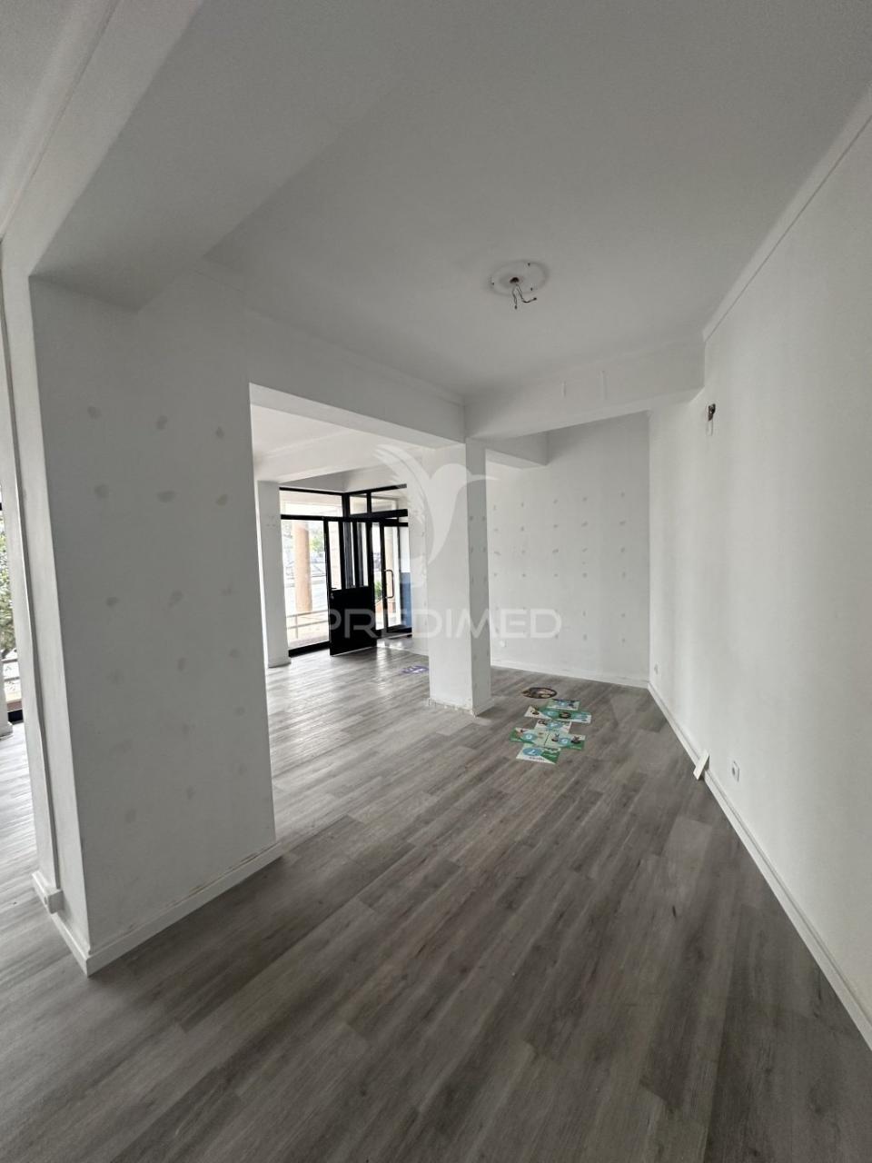 Fantástica loja nas olhalvas, leiria.