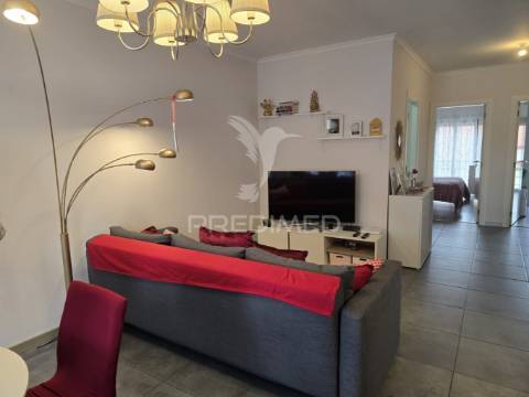 T2 com parqueamento no centro de grândola