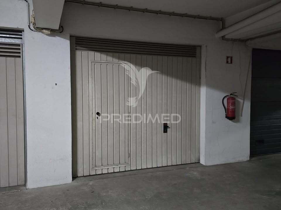 Box / garagem em grândola