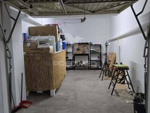 Box / garagem em grândola