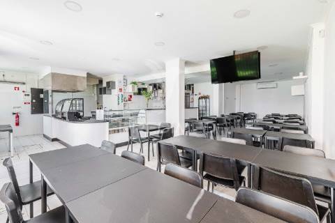 Trespasse – restaurante / churrasqueira totalmente equipado na amadora