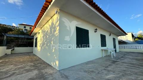 Moradia t3 para arrendamento em gaula - ilha da madeira