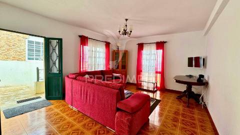 Moradia t3 para arrendamento em gaula - ilha da madeira