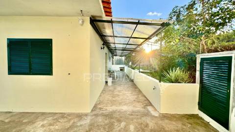 Moradia t3 para arrendamento em gaula - ilha da madeira