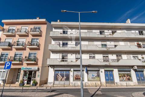 Apartamento t3 azambuja