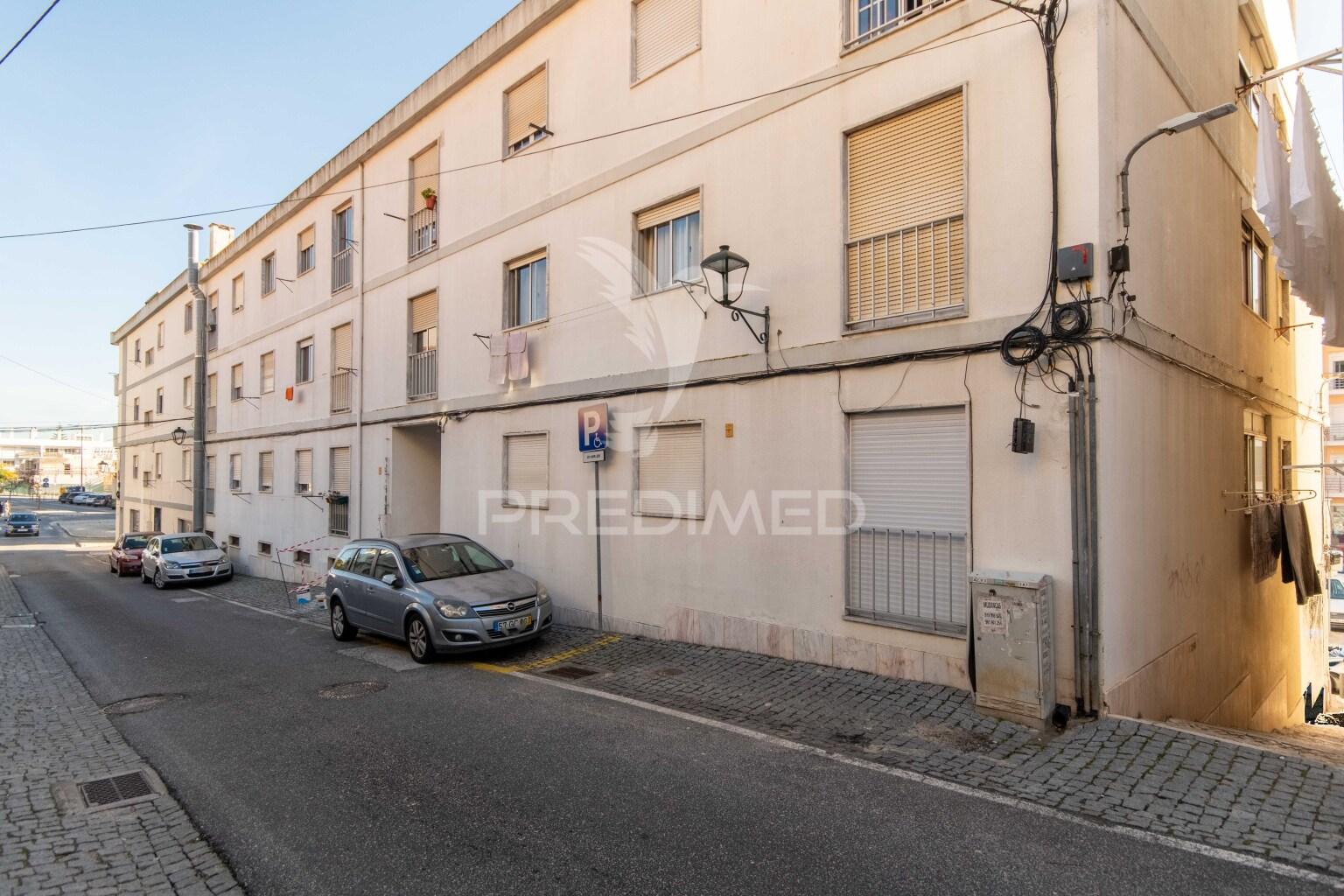 Apartamento t3 azambuja