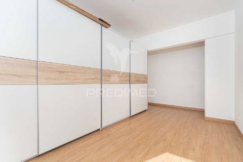 Apartamento t3 azambuja
