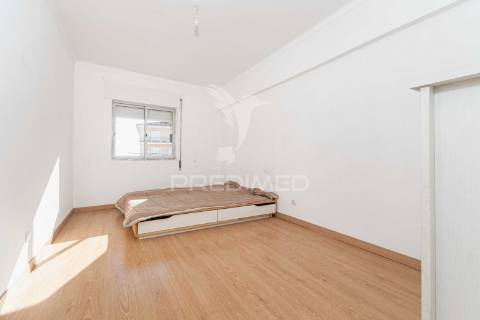 Apartamento t3 azambuja