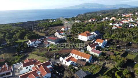 T1 com vista mar, terreno – candelária, madalena do pico