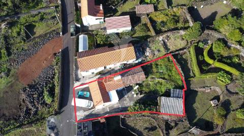 T1 com vista mar, terreno – candelária, madalena do pico