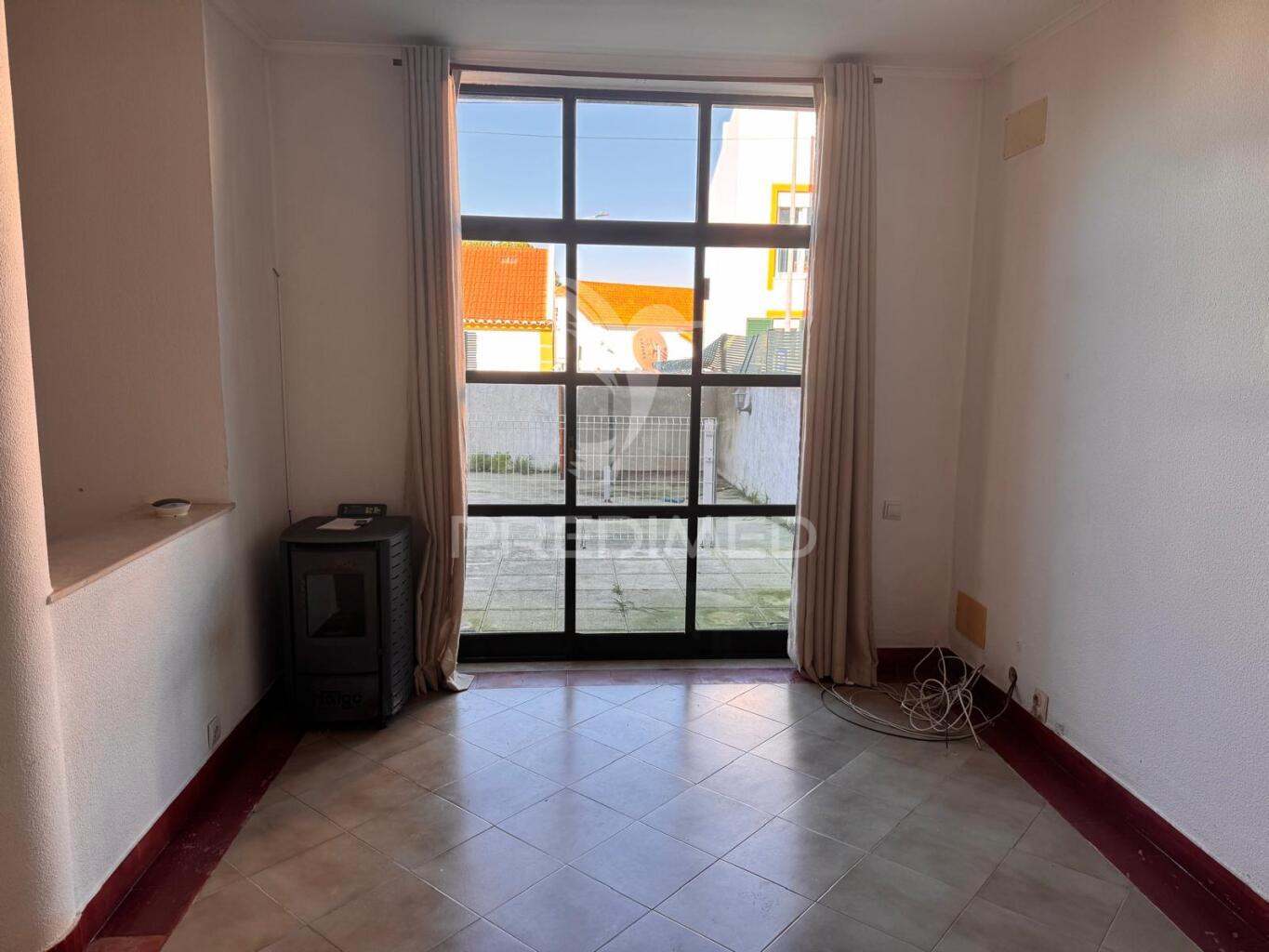 Fantastica moradia t3  em zona calma e central