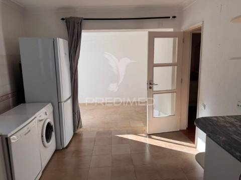 Fantastica moradia t3  em zona calma e central