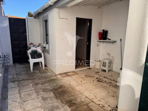 Fantastica moradia t3  em zona calma e central