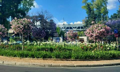 Excelente t2 arrendar próximo praia, no centro de oeiras