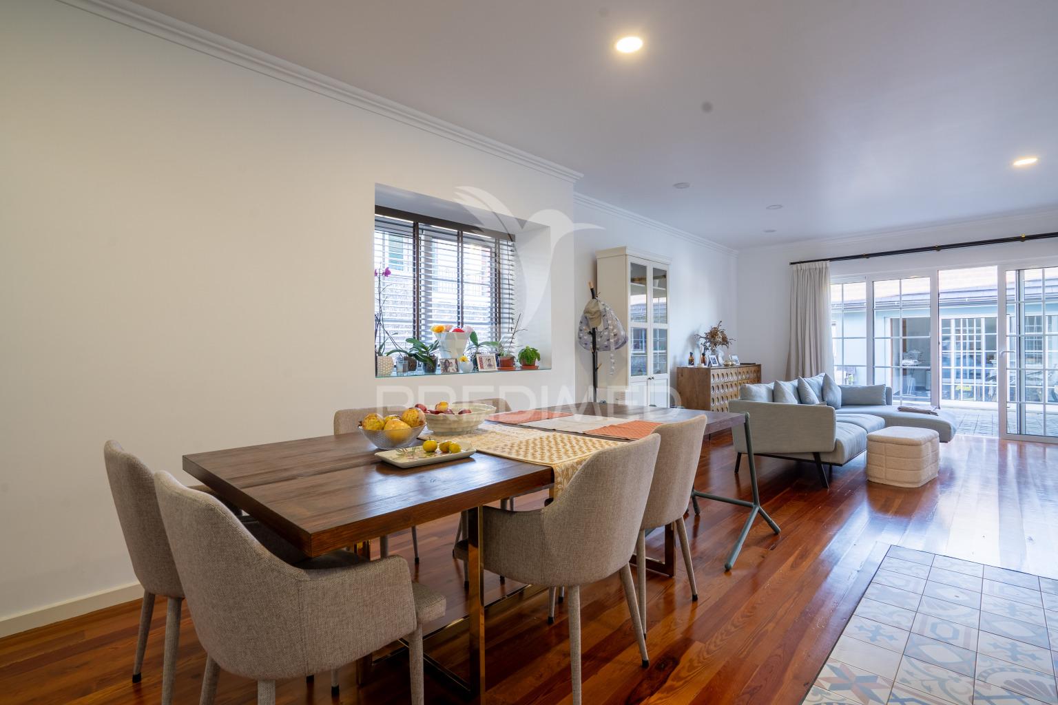 Moradia t3 renovada em santo antónio funchal