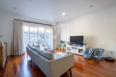 Moradia t3 renovada em santo antónio funchal