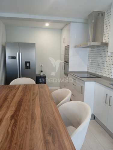 Apartamento t3 renovado