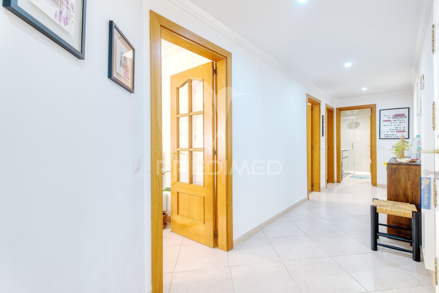 T2 com vista rio — barreiro