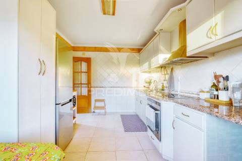 T2 com vista rio — barreiro