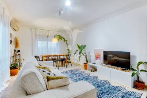 T2 com vista rio — barreiro